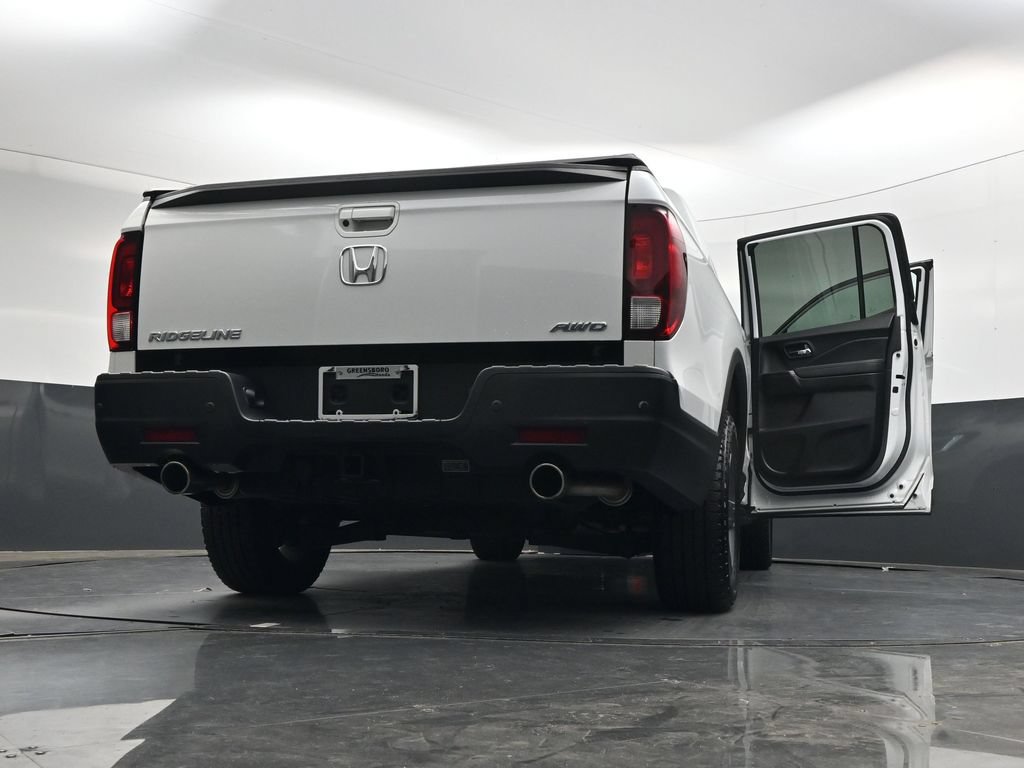 Used 2023 Honda Ridgeline RTL-E image 43