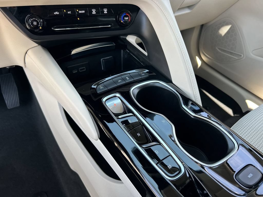 Used 2023 Buick Envision Preferred FWD image 16