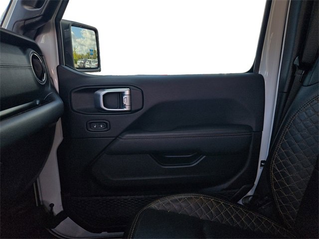 Used 2020 Jeep Wrangler Unlimited Sahara image 11