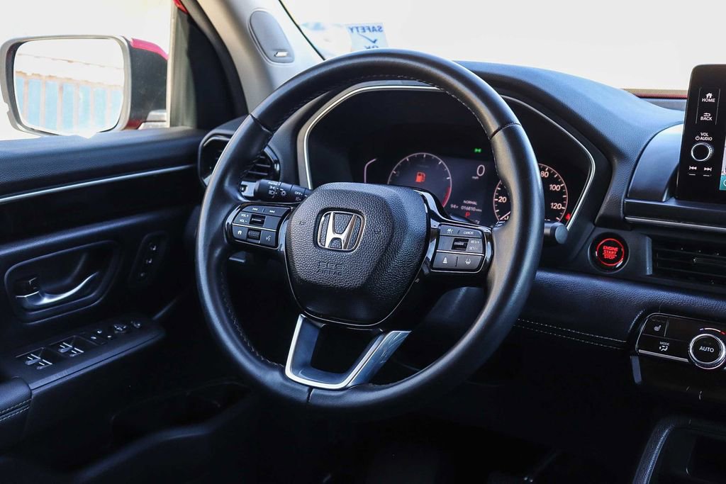 Used 2024 Honda Pilot Touring image 16