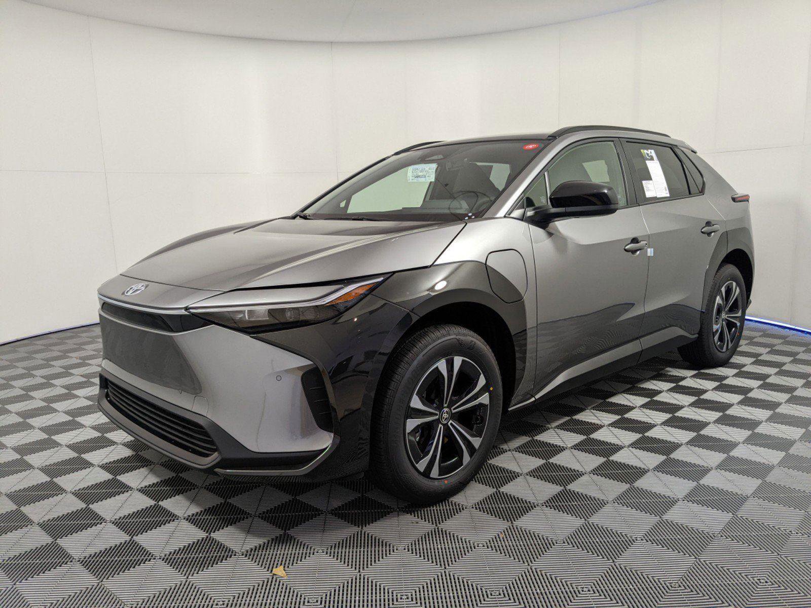 New 2025 Toyota bZ4X AWD image 2