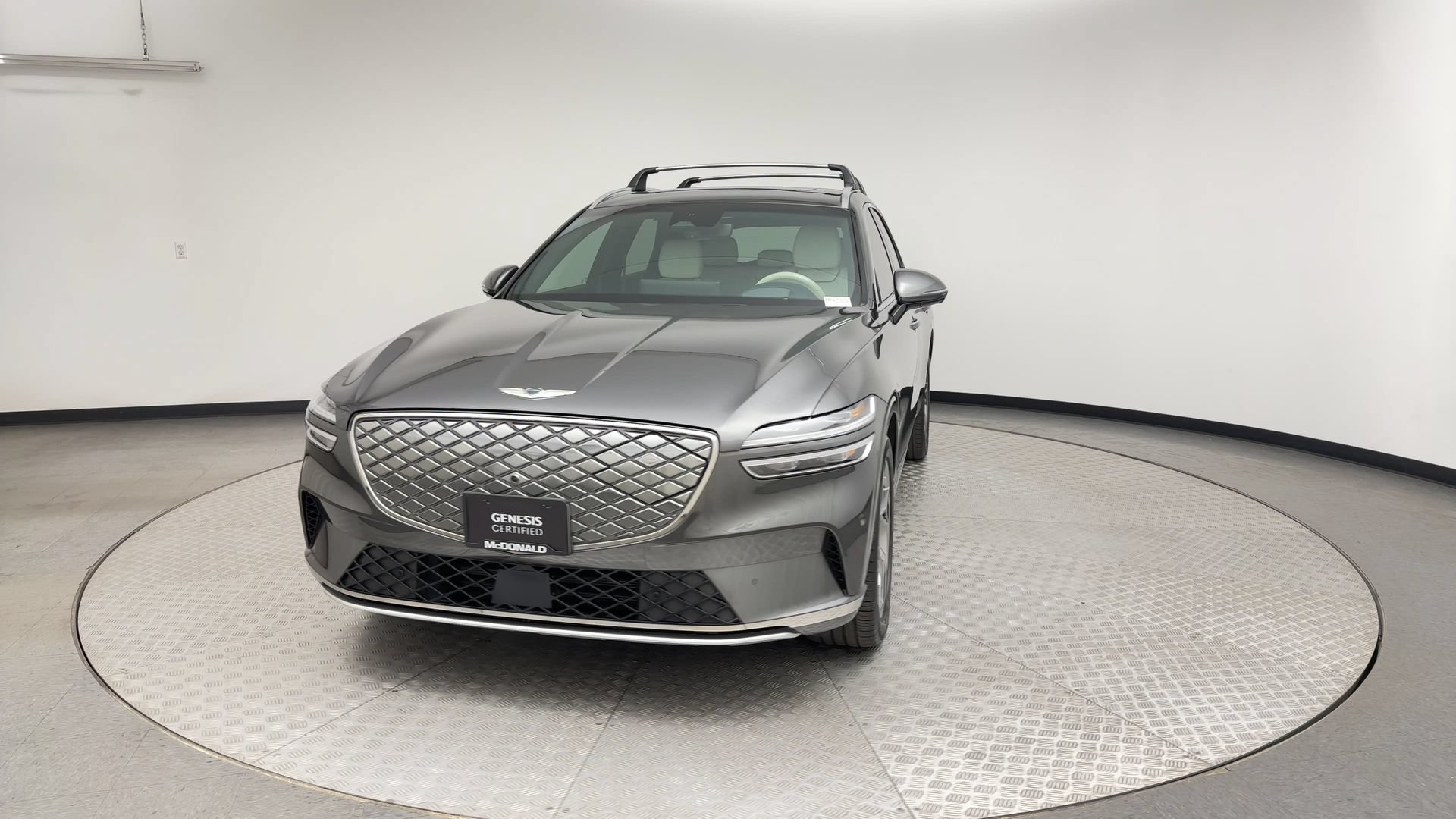Certified 2025 Genesis Electrified GV70 w/ Prestige Package AWD/4WD image 7