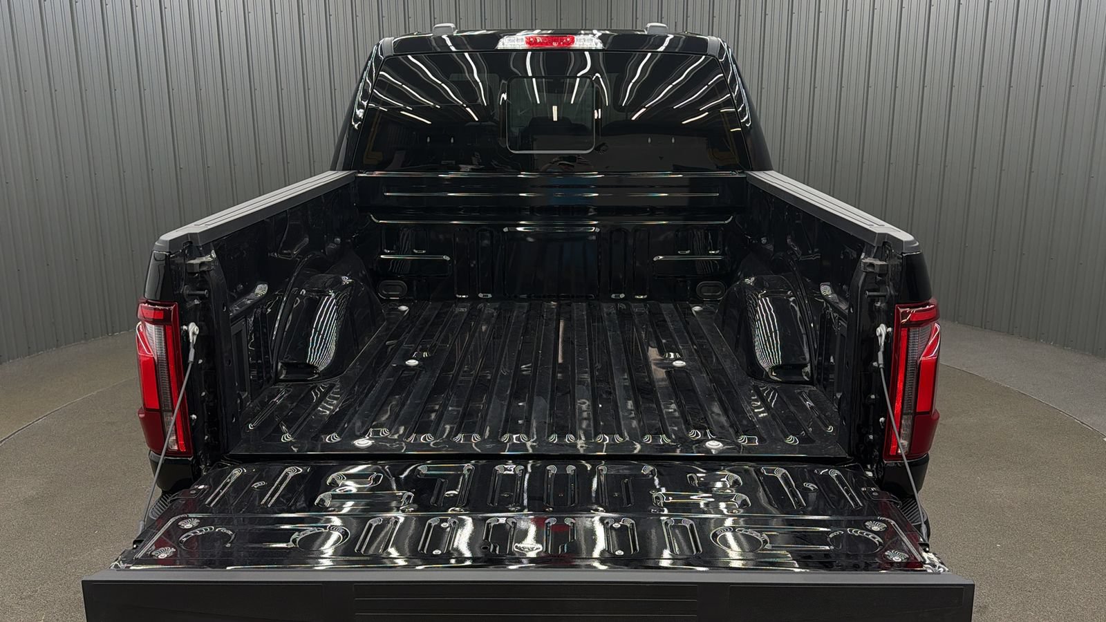 Used 2026 Ford F150 Lariat AWD/4WD image 17