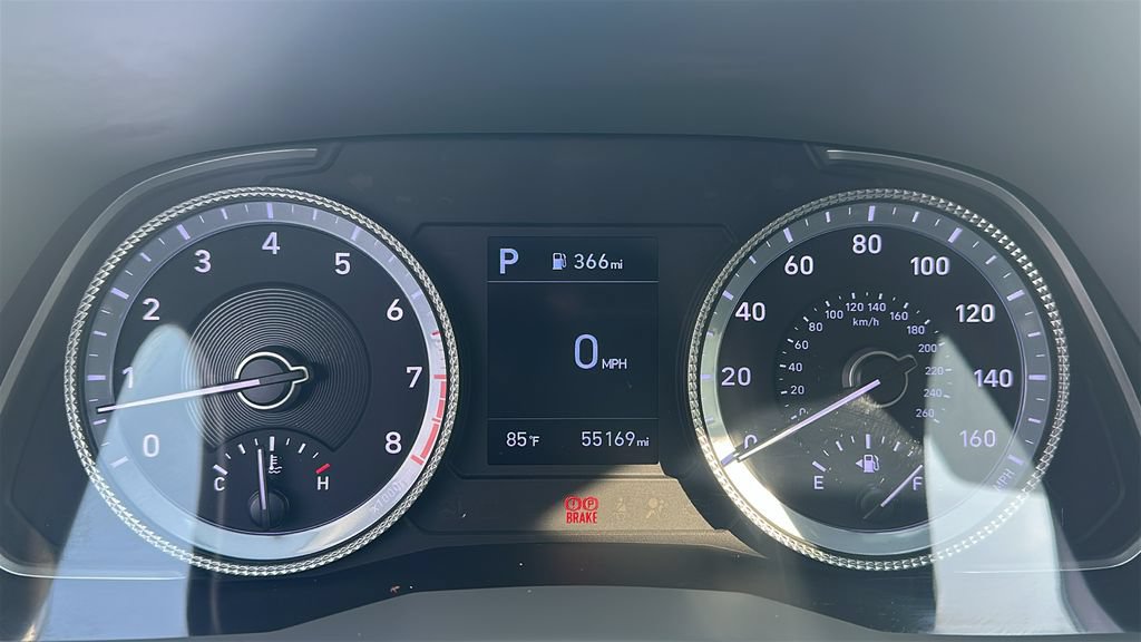 Used 2022 Hyundai Sonata SE FWD image 2