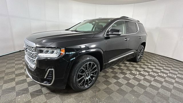 Used 2023 GMC Acadia Denali w/ Black Diamond Edition AWD/4WD image 7