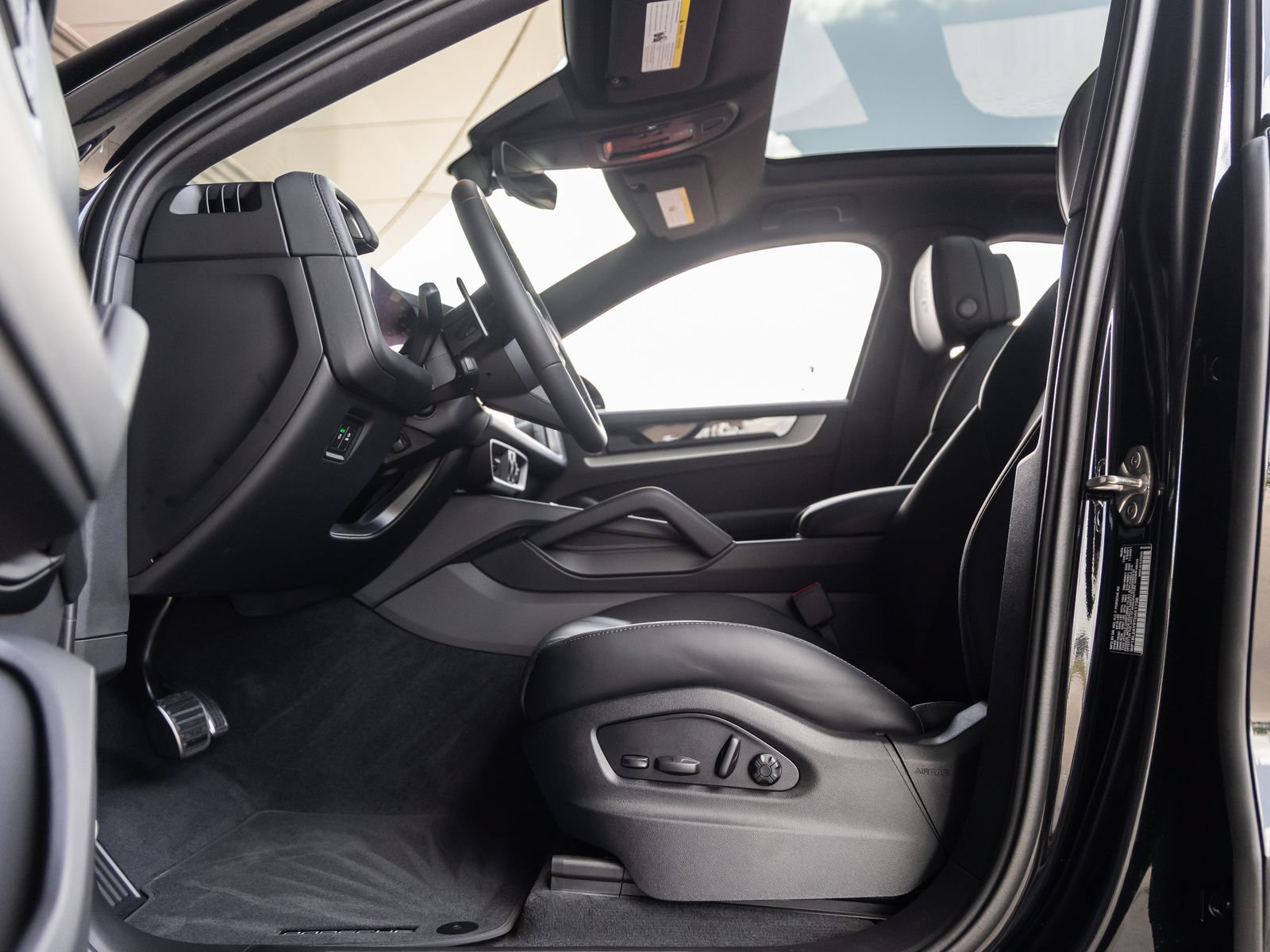 New 2026 Porsche Cayenne S AWD/4WD image 26