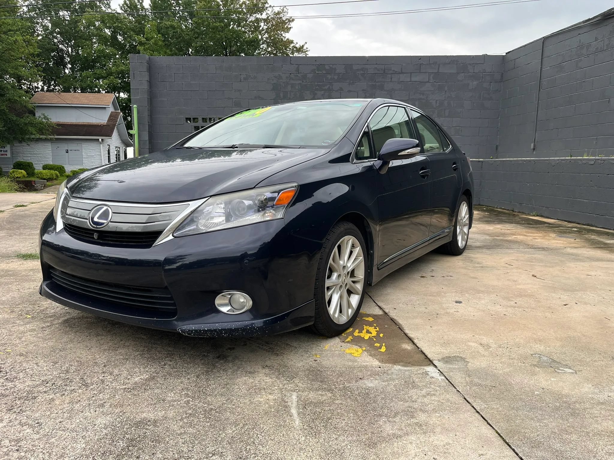 Used 2010 Lexus HS 250h Premium w/ Park Assist Pkg FWD image 3