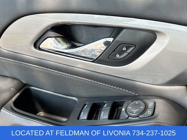 Used 2023 Chevrolet Traverse LT w/ Midnight/Sport Edition AWD/4WD image 22