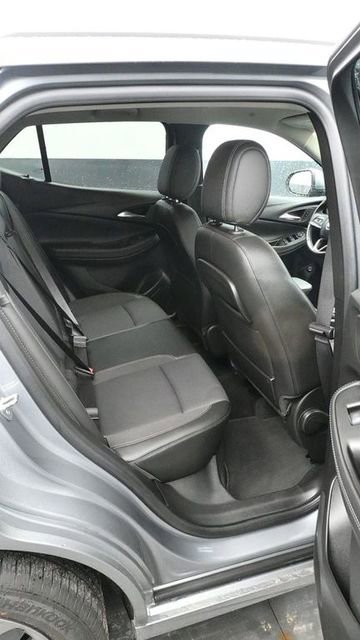 Used 2023 Buick Encore GX Select w/ Sport Touring Package image 9