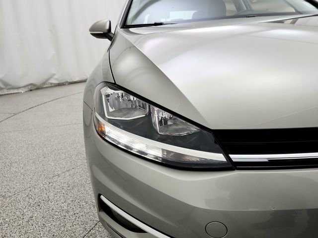 Used 2019 Volkswagen Golf SE w/ Driver Assistance Package image 31