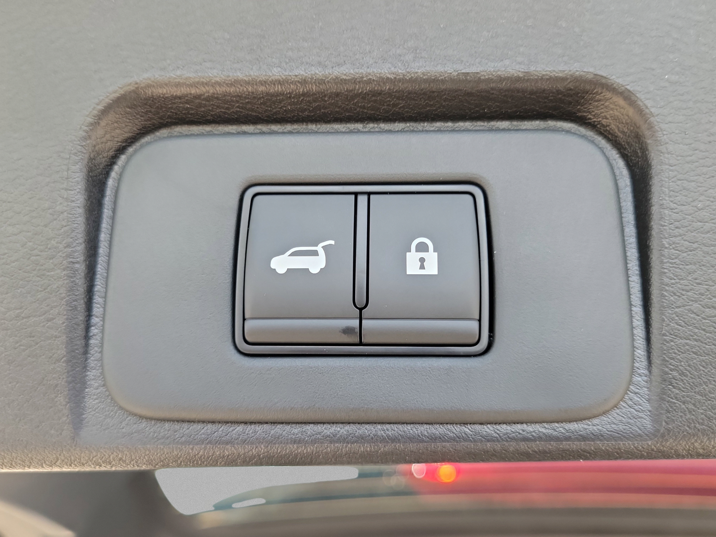 New 2026 Nissan Rogue SV FWD image 7