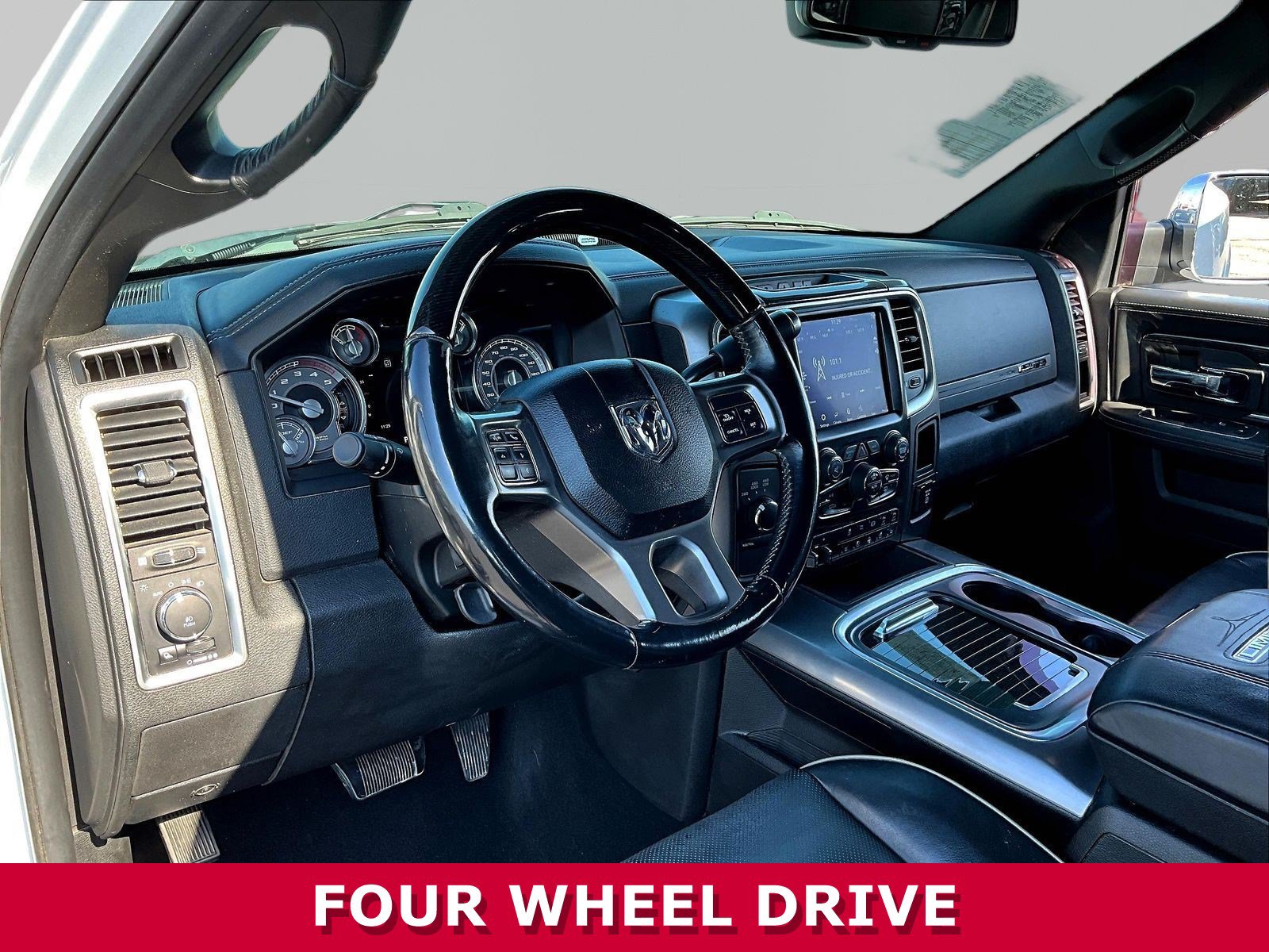 Used 2018 RAM 3500 Laramie Longhorn AWD/4WD image 16