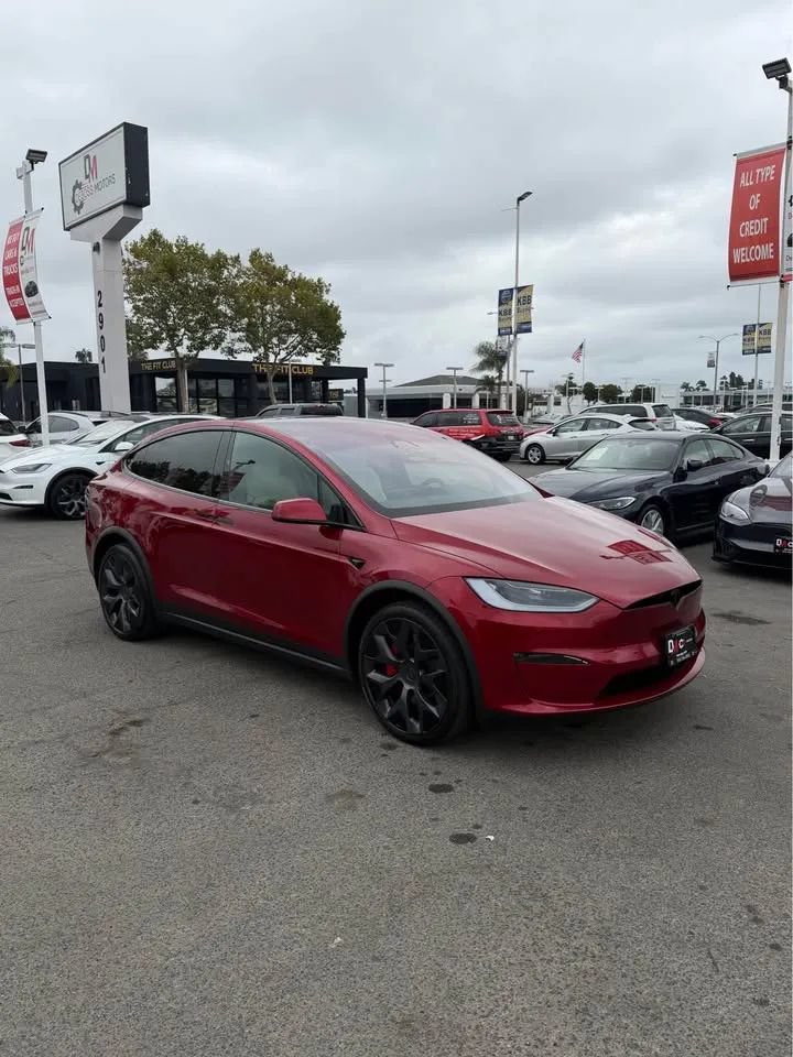 Used 2026 Tesla Model X Plaid AWD/4WD image 3
