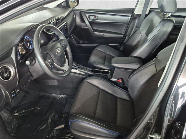 Used 2017 Toyota Corolla SE w/ Carpet Mat Package (TMS) FWD image 16