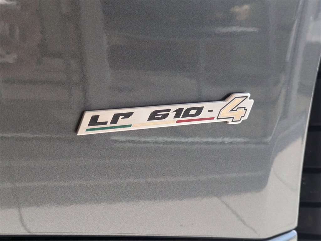 Used 2017 Lamborghini Huracan LP 610-4 image 11