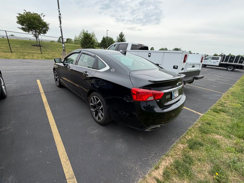 Used 2016 Chevrolet Impala LTZ FWD image 7