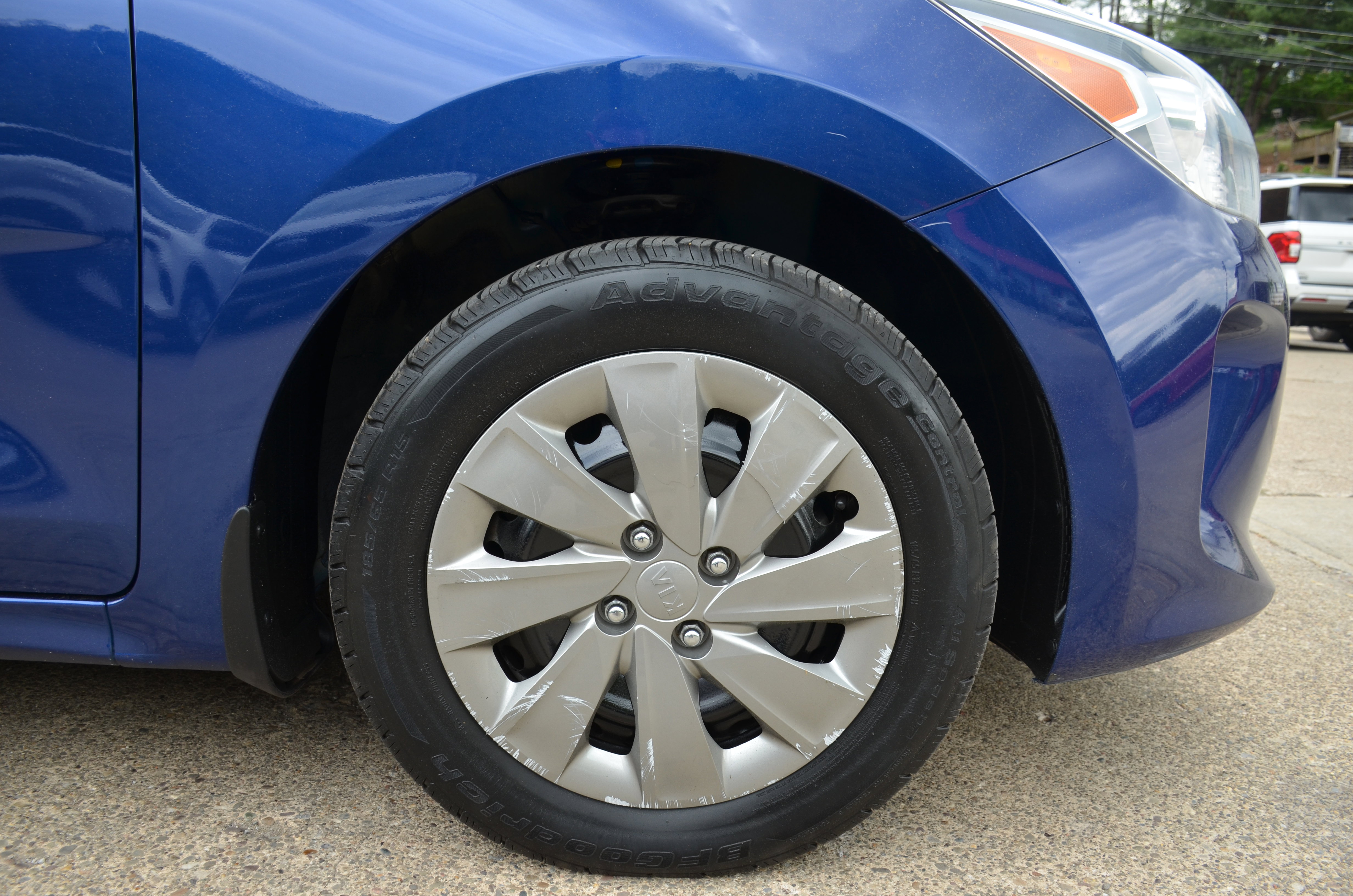Used 2019 Kia Rio S w/ Technology Package FWD image 17