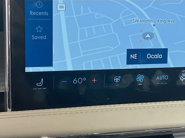 Used 2025 Lincoln Corsair AWD w/ Equipment Group 101A image 17