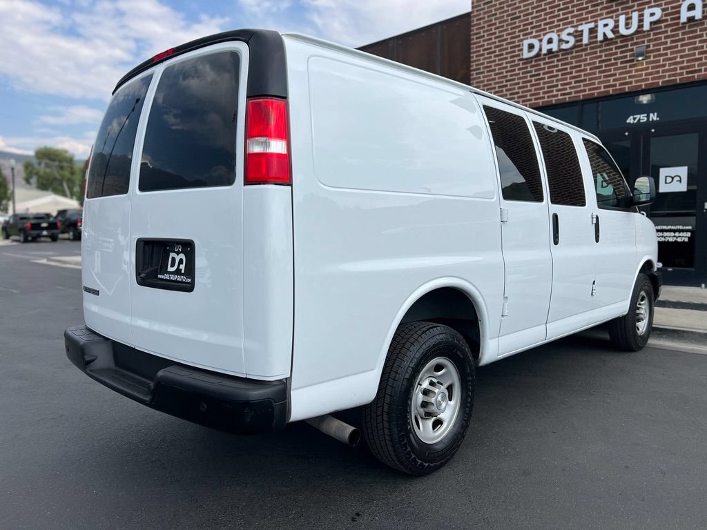 Used 2023 Chevrolet Express 2500 w/ Driver Convenience Package RWD image 24