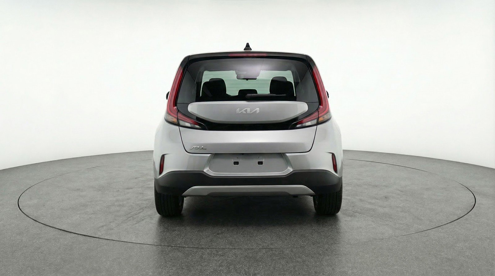 Used 2025 Kia Soul LX w/ LX Technology Package FWD image 7