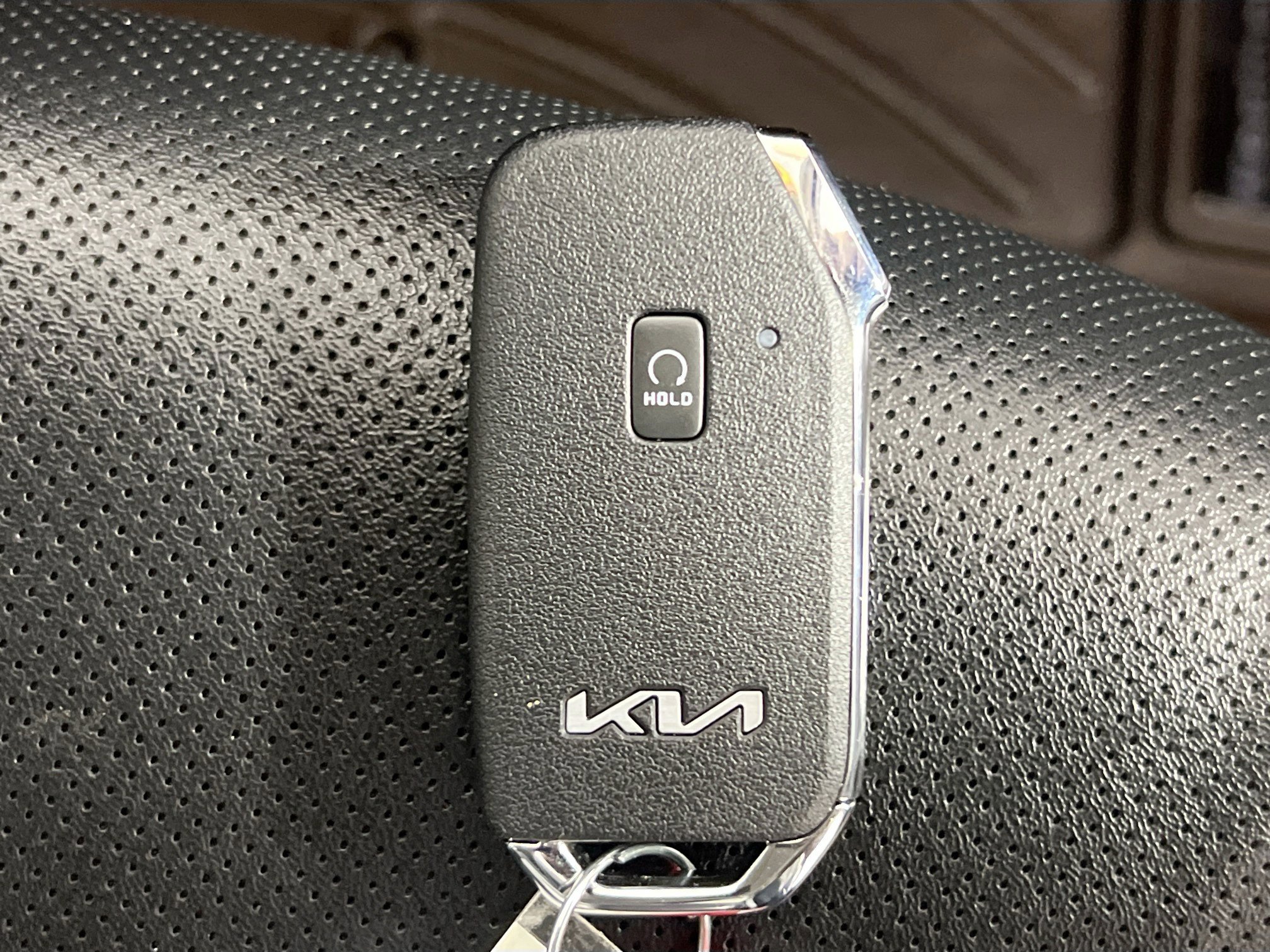 Used 2022 Kia Telluride S FWD image 36