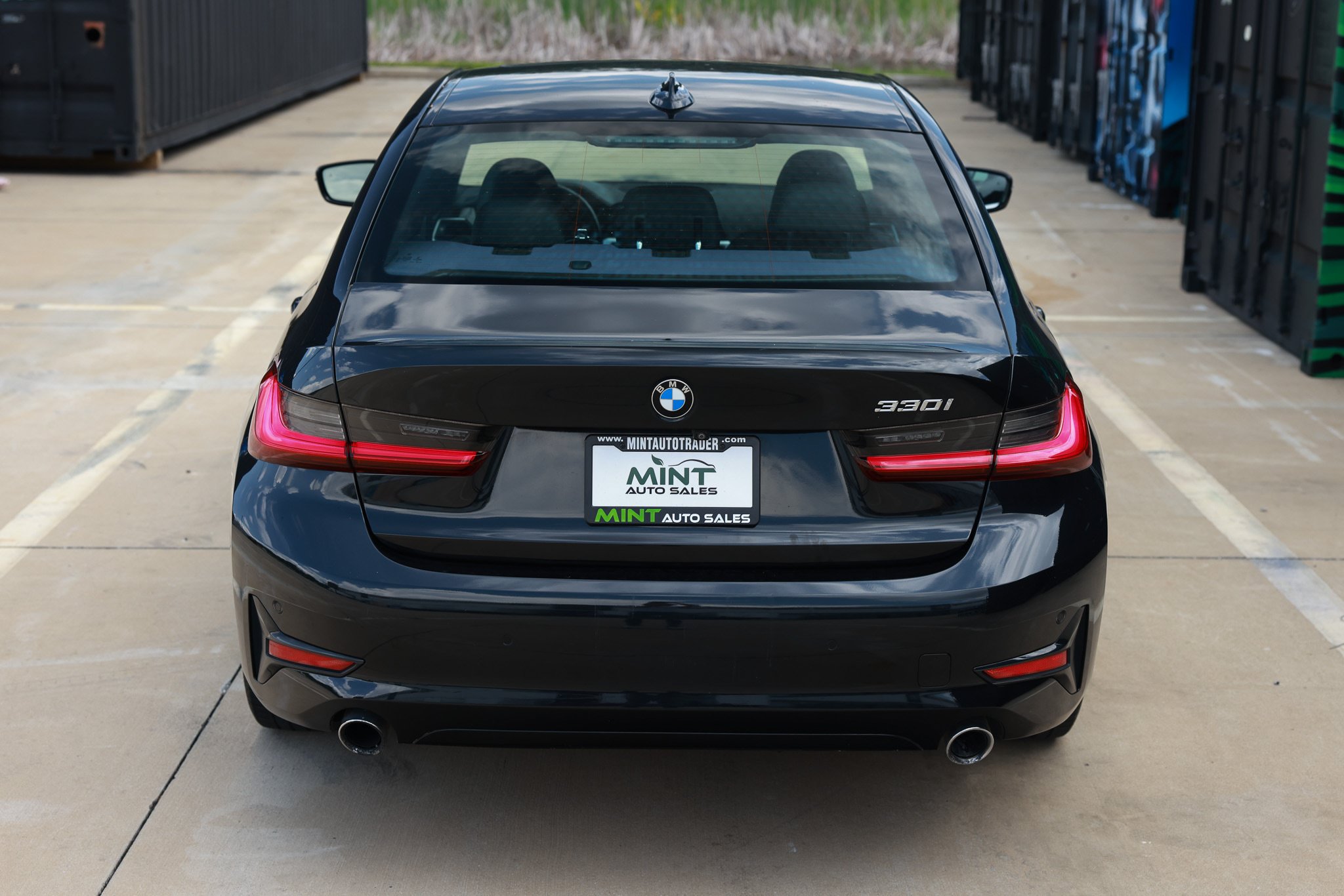 Used 2020 BMW 330i Sedan w/ Convenience Package RWD image 11