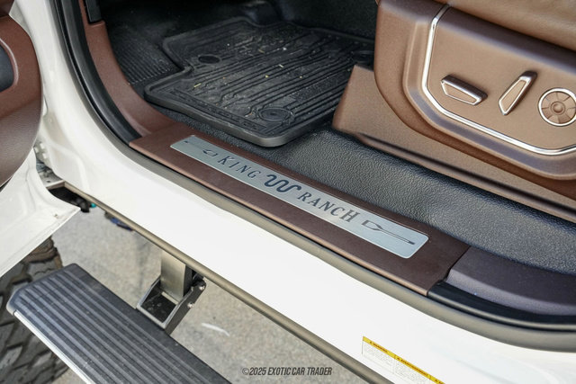 Used 2017 Ford F450 King Ranch w/ King Ranch Ultimate Package image 33