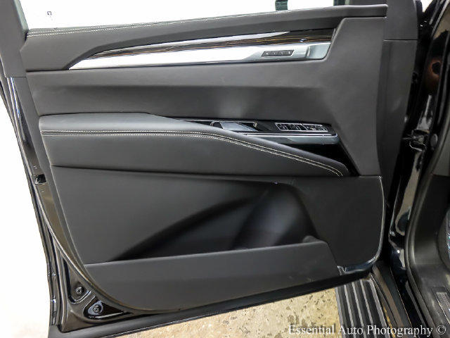 Used 2026 Cadillac Escalade Luxury AWD/4WD image 22