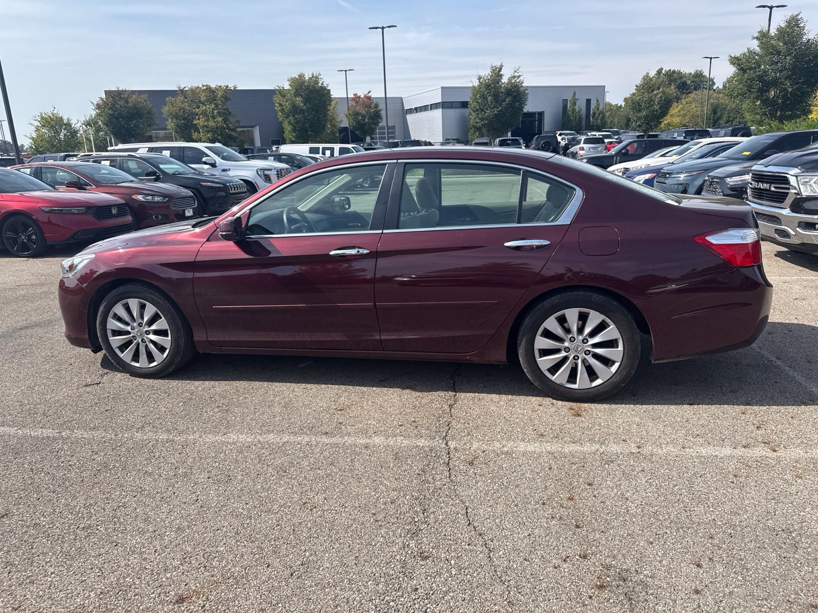 Used 2014 Honda Accord EX image 8