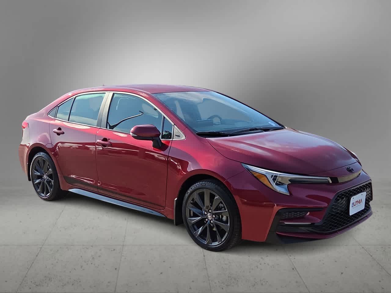 Used 2025 Toyota Corolla SE image 2