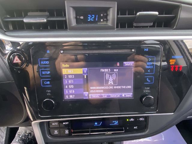 Used 2019 Toyota Corolla LE image 14