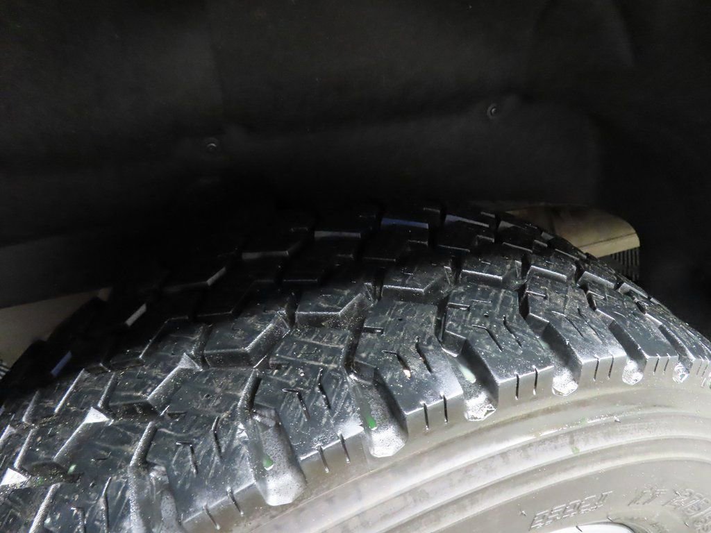 Used 2024 GMC Sierra 1500 SLE w/ X31 Off-Road Package image 29