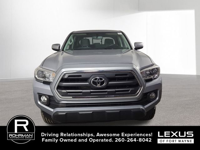Used 2017 Toyota Tacoma SR5 w/ Tow Package image 3
