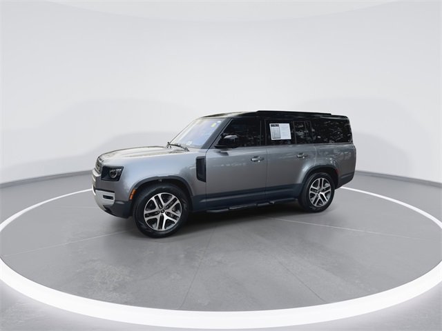 Used 2024 Land Rover Defender 130 S image 5