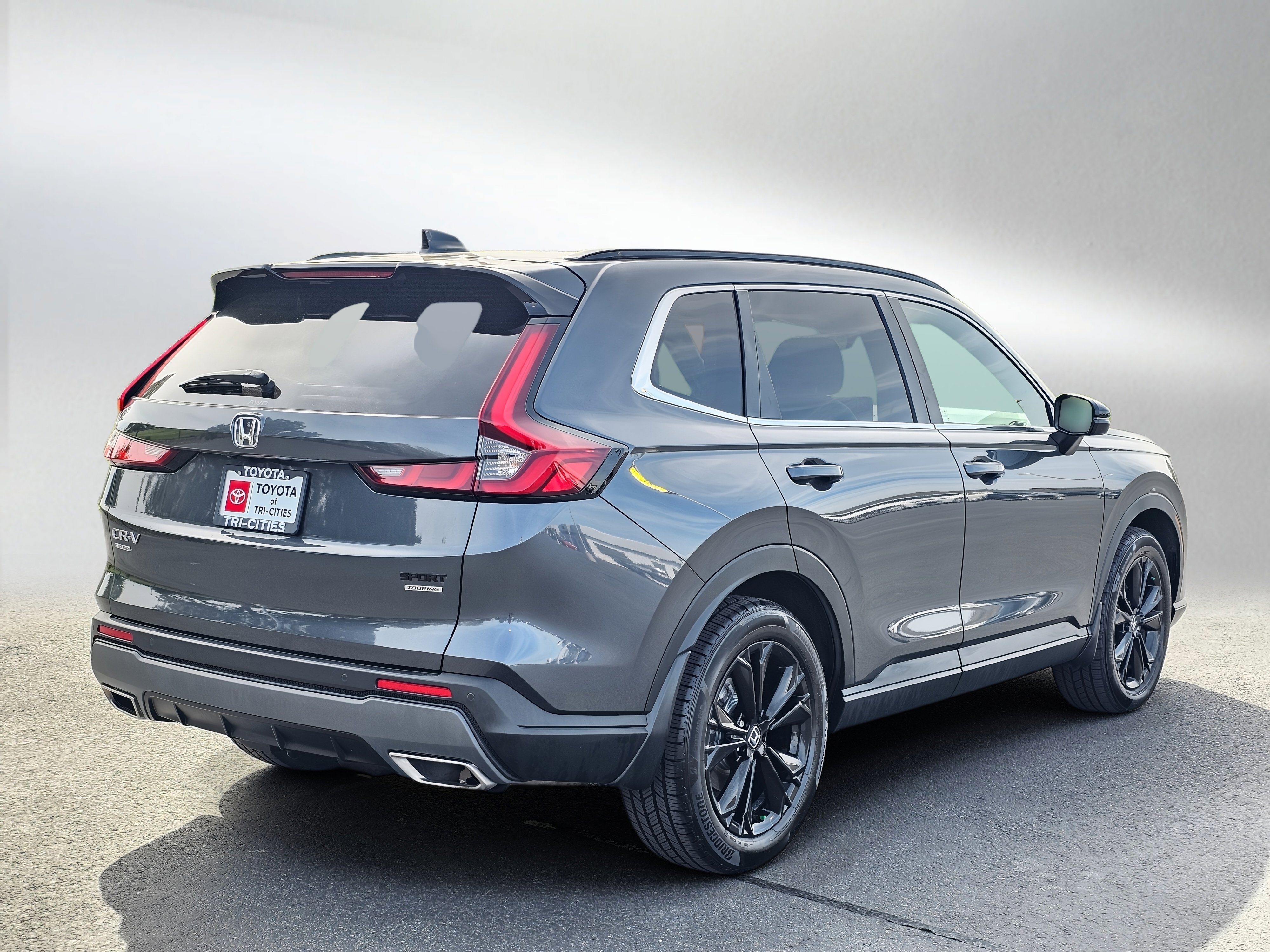 Used 2023 Honda CR-V Sport Touring image 5