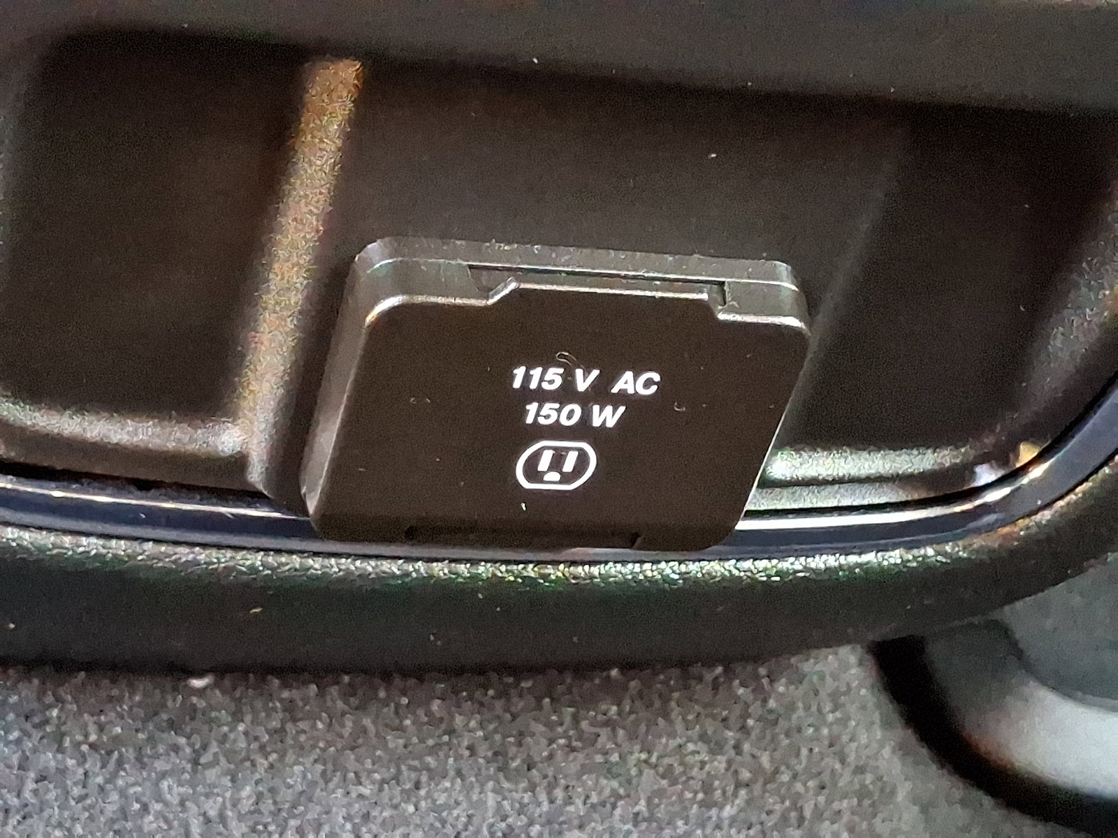 Used 2022 Jeep Grand Cherokee Laredo X image 11