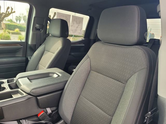 Used 2025 Chevrolet Silverado 1500 LT image 12