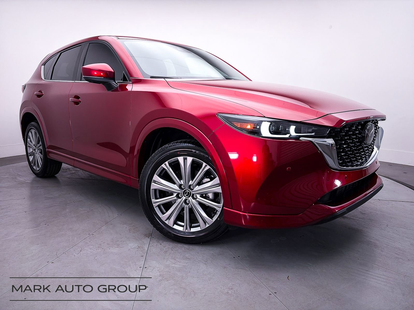 Certified 2023 MAZDA CX-5 Signature AWD/4WD image 1