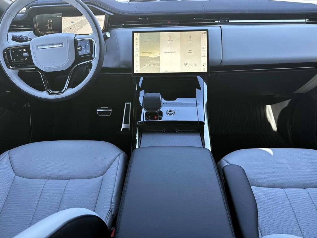 New 2025 Land Rover Range Rover Sport Dynamic SE image 13