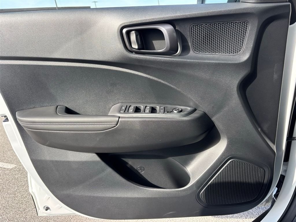 New 2026 Hyundai Venue SEL FWD image 10