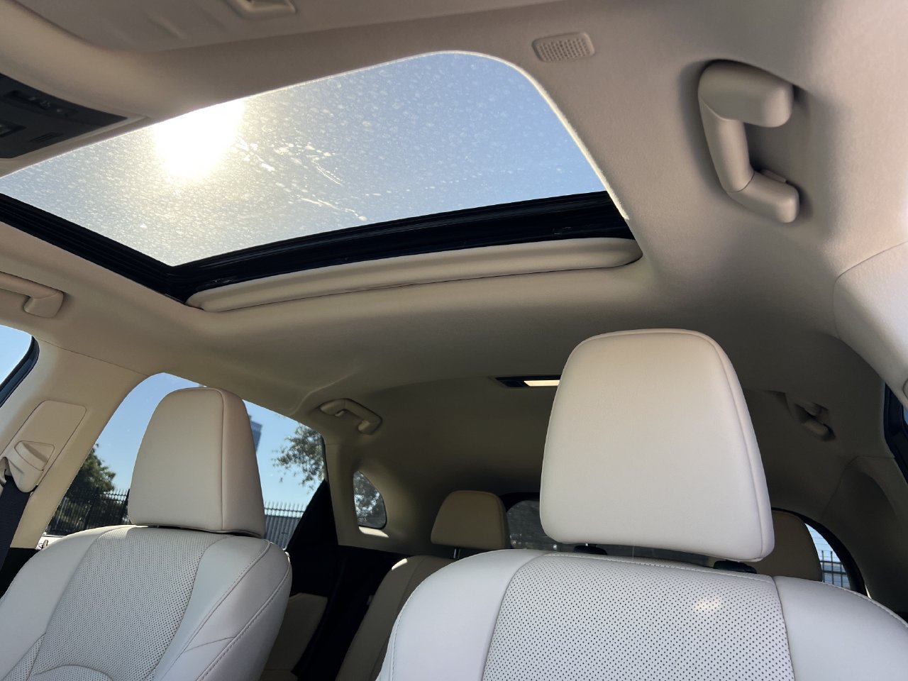 Used 2021 Lexus RX 350 FWD w/ Premium Package image 9