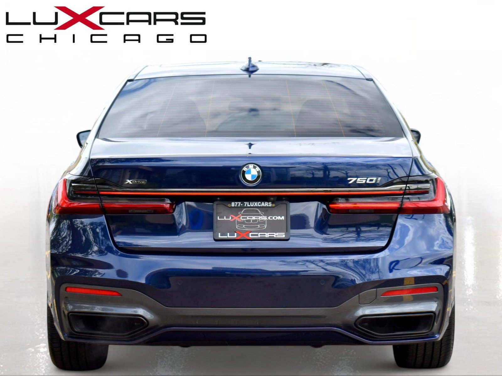 Used 2022 BMW 750i xDrive w/ Luxury Rear Seating Package AWD/4WD image 7