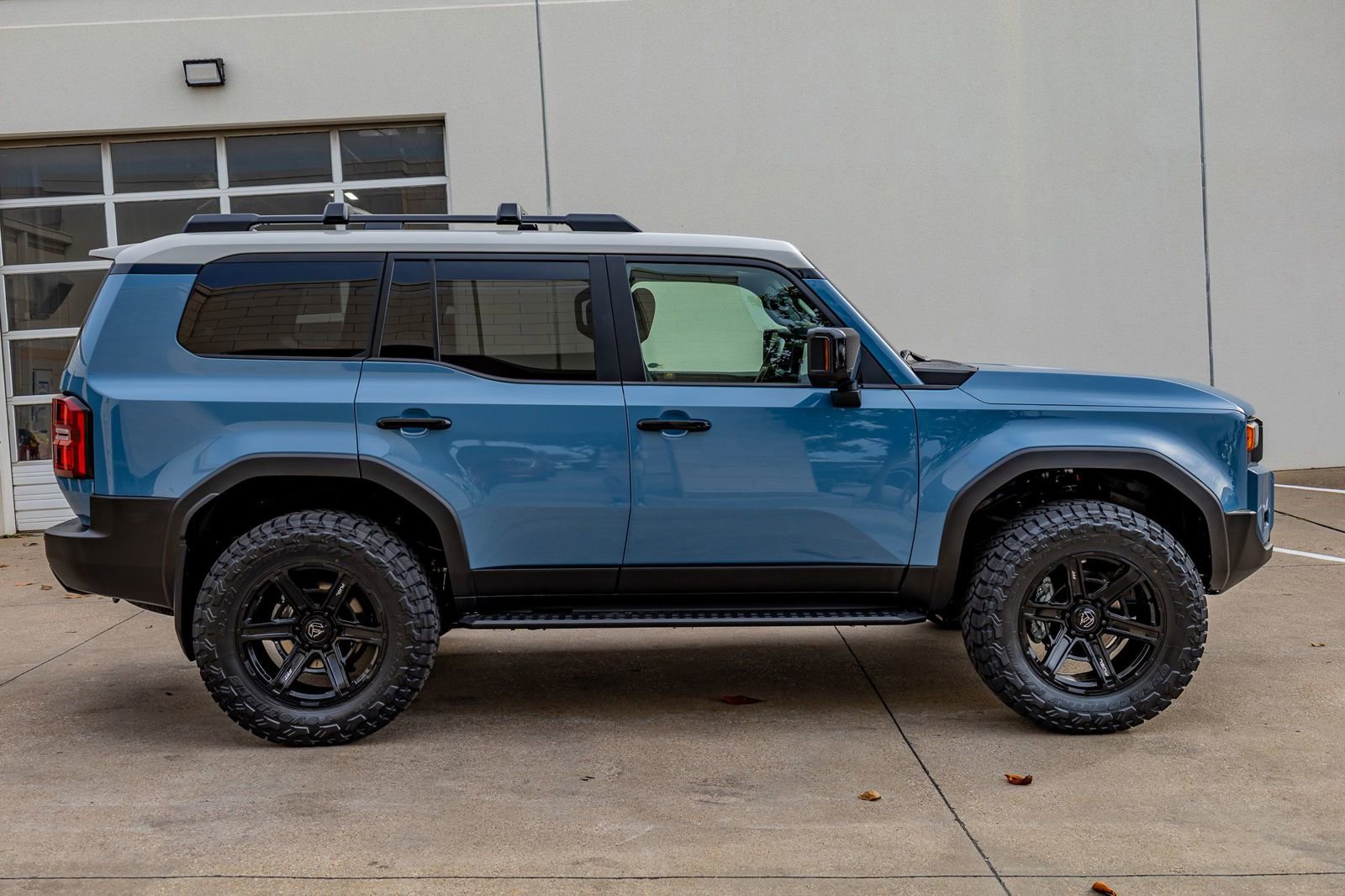 Used 2026 Toyota Land Cruiser w/ Premium Package AWD/4WD image 11