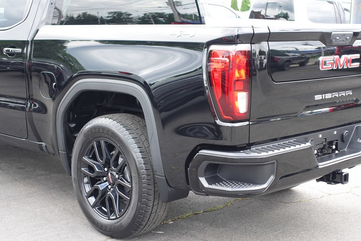 Used 2023 GMC Sierra 1500 Elevation AWD/4WD image 9