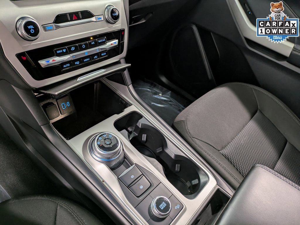 Used 2022 Ford Explorer XLT w/ Class IV Trailer Tow Package image 15