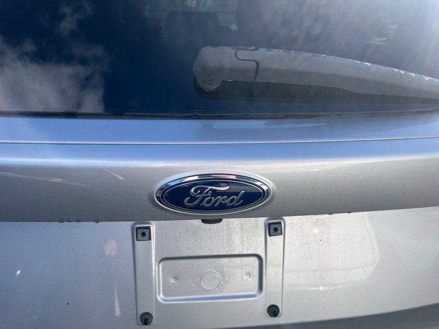 Used 2018 Ford Escape Titanium FWD image 17