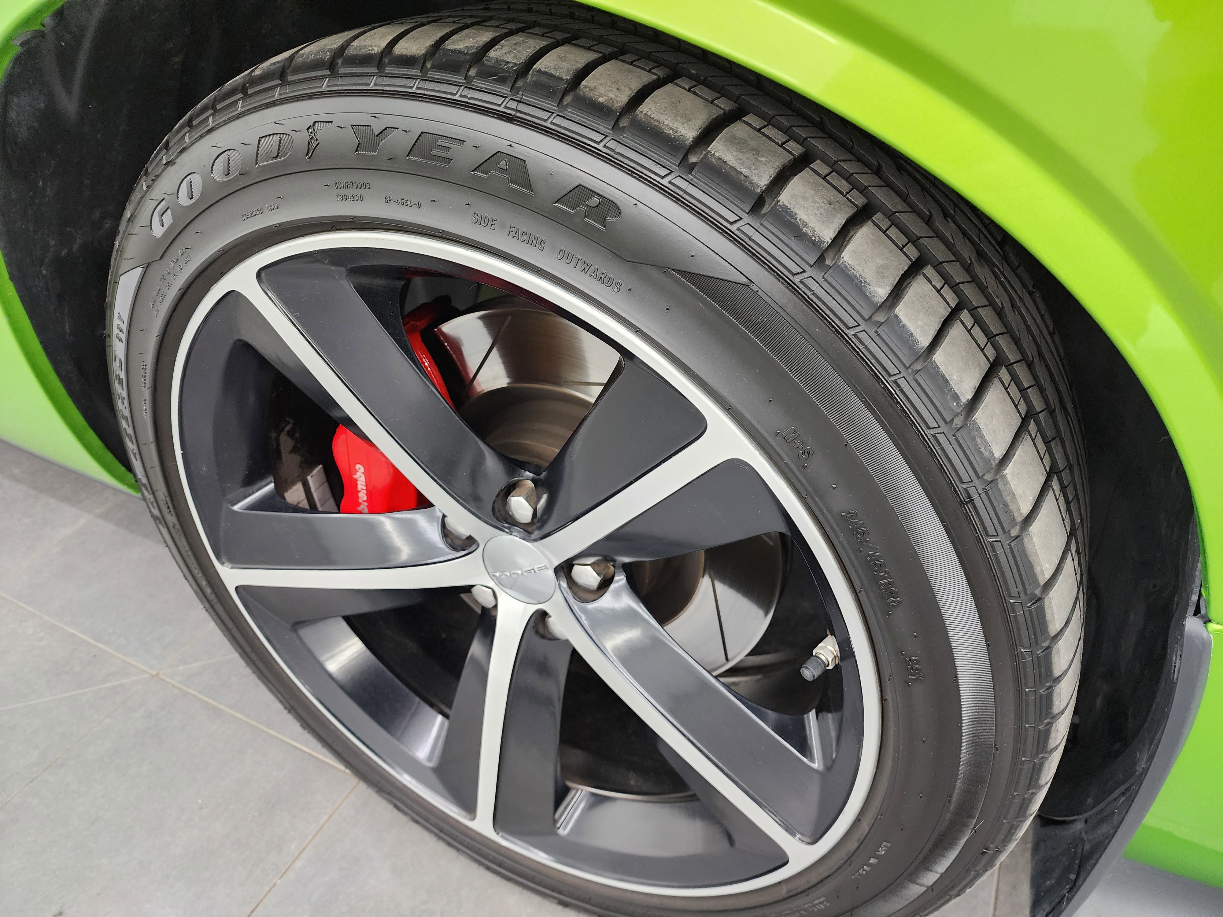 Used 2011 Dodge Challenger SRT8 w/ Green w/Envy Group image 59