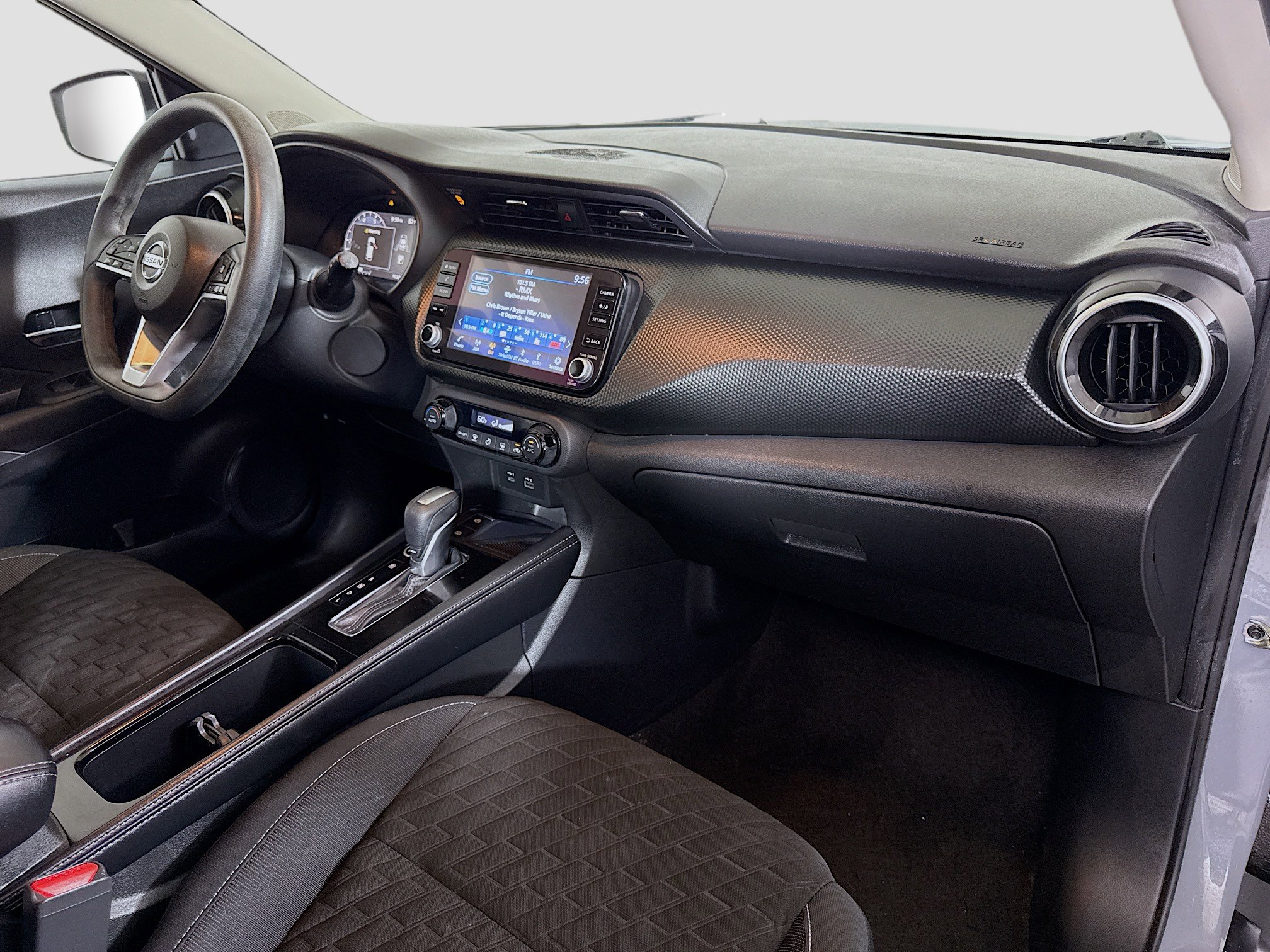 Used 2021 Nissan Kicks SV image 30