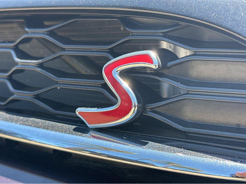 Used 2019 MINI Cooper S w/ Storage Package FWD image 39