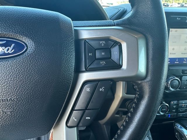 Used 2020 Ford F150 Lariat image 13